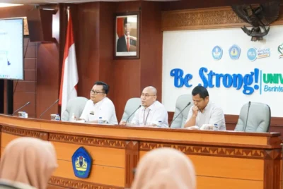 Rombongan Siswa dan Guru SMA Muhammadiyah 1 Metro Kunjungi Unila
