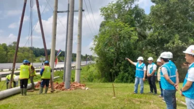 Gaspol!! Pemudik Pakai Kendaraan Listrik Makin Tenang, PLN Kebut Pembangunan 13 Titik SPKLU di Sepanjang Ruas Tol Lampung
