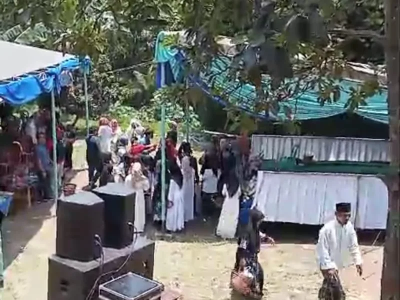 Oknum ASN Diduga Ikut Terlibat Mengundang Berkampanye dari Salah Satu Calon Bupati Tanggamus di Kecamatan Limau